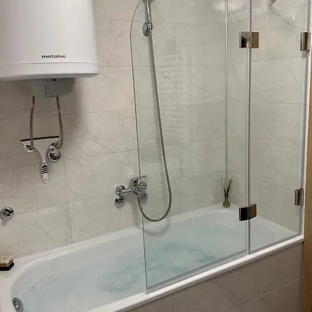 Violet Deluxe Apartman