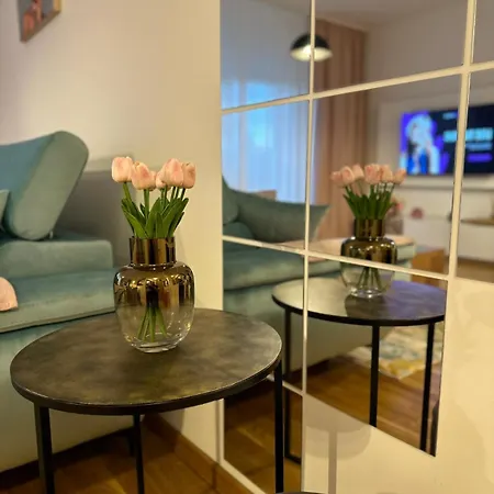 Violet Deluxe Apartman